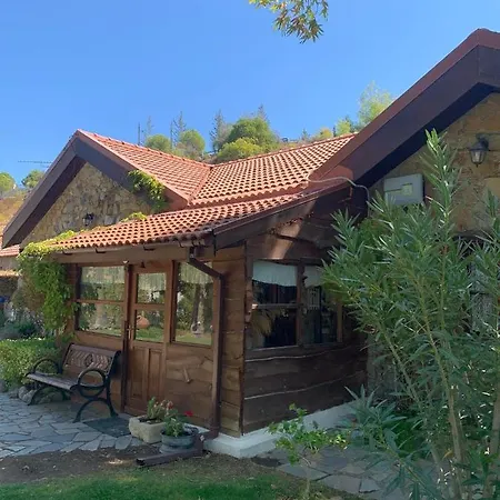 Case de vacanță Village For Quiet Escapes *